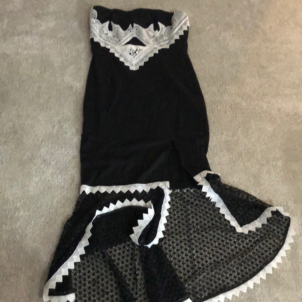 Black and White Strapless dress